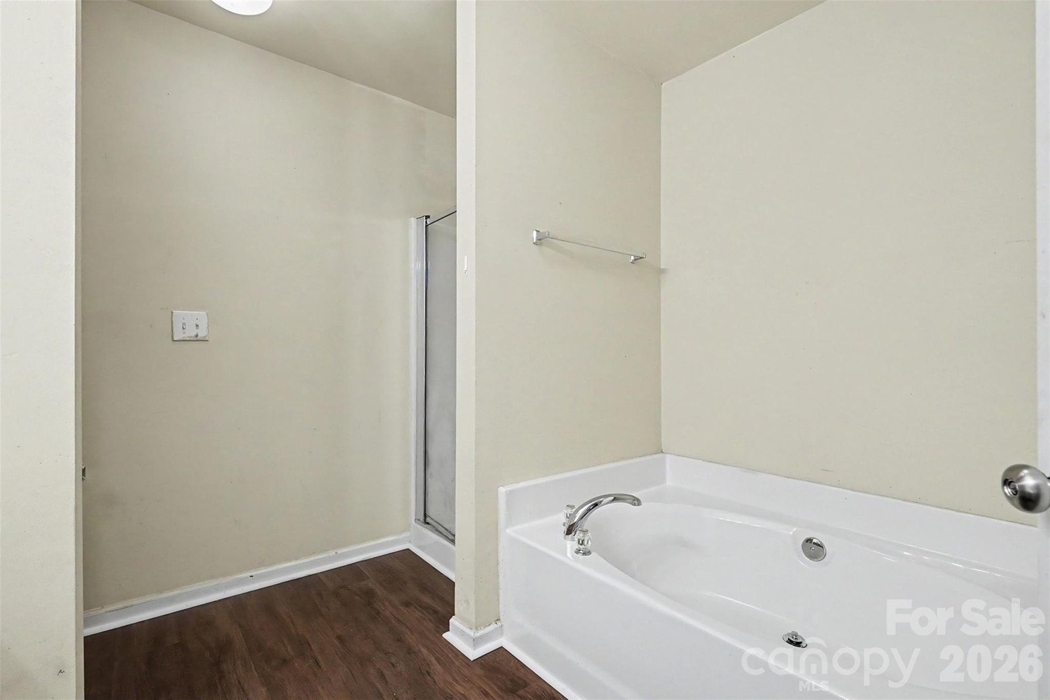 7514 Abigail Glen Drive Property Photo 21