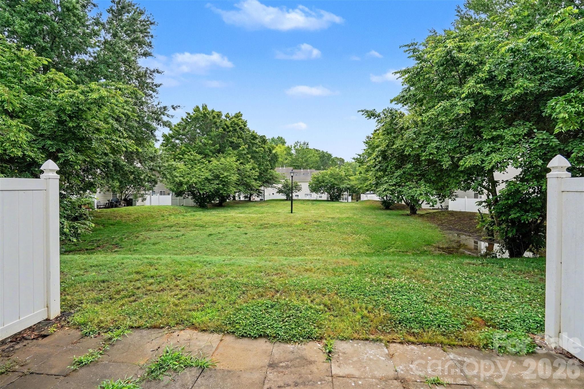 7514 Abigail Glen Drive Property Photo 23