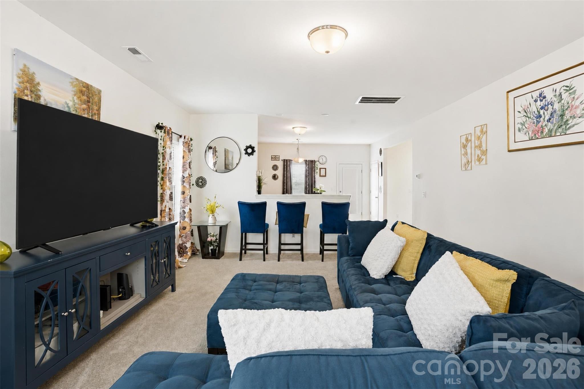 111 Buoy Lane Property Photo 4