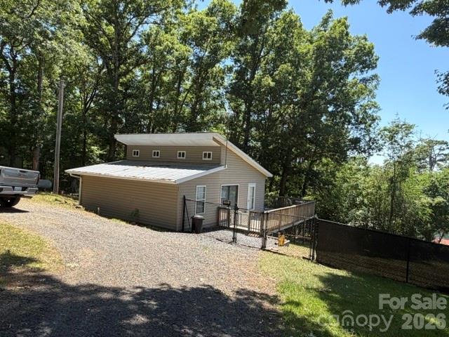 240 Skyline Drive Property Photo 1