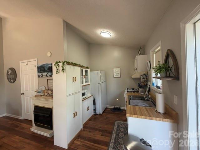 240 Skyline Drive Property Photo 9