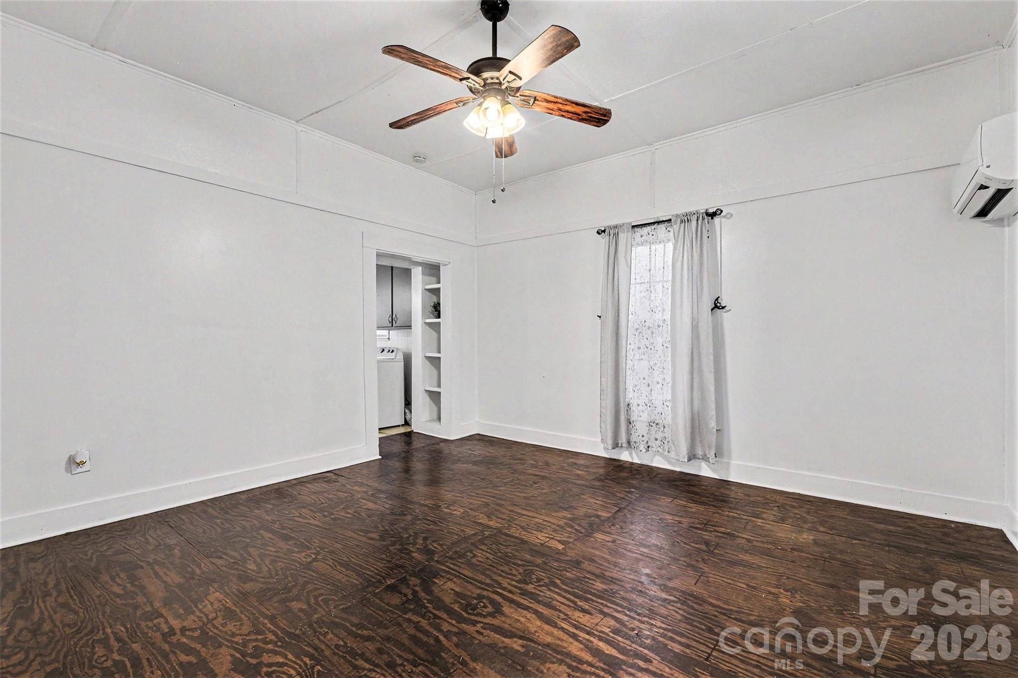 58 Poplar Street Property Photo 5