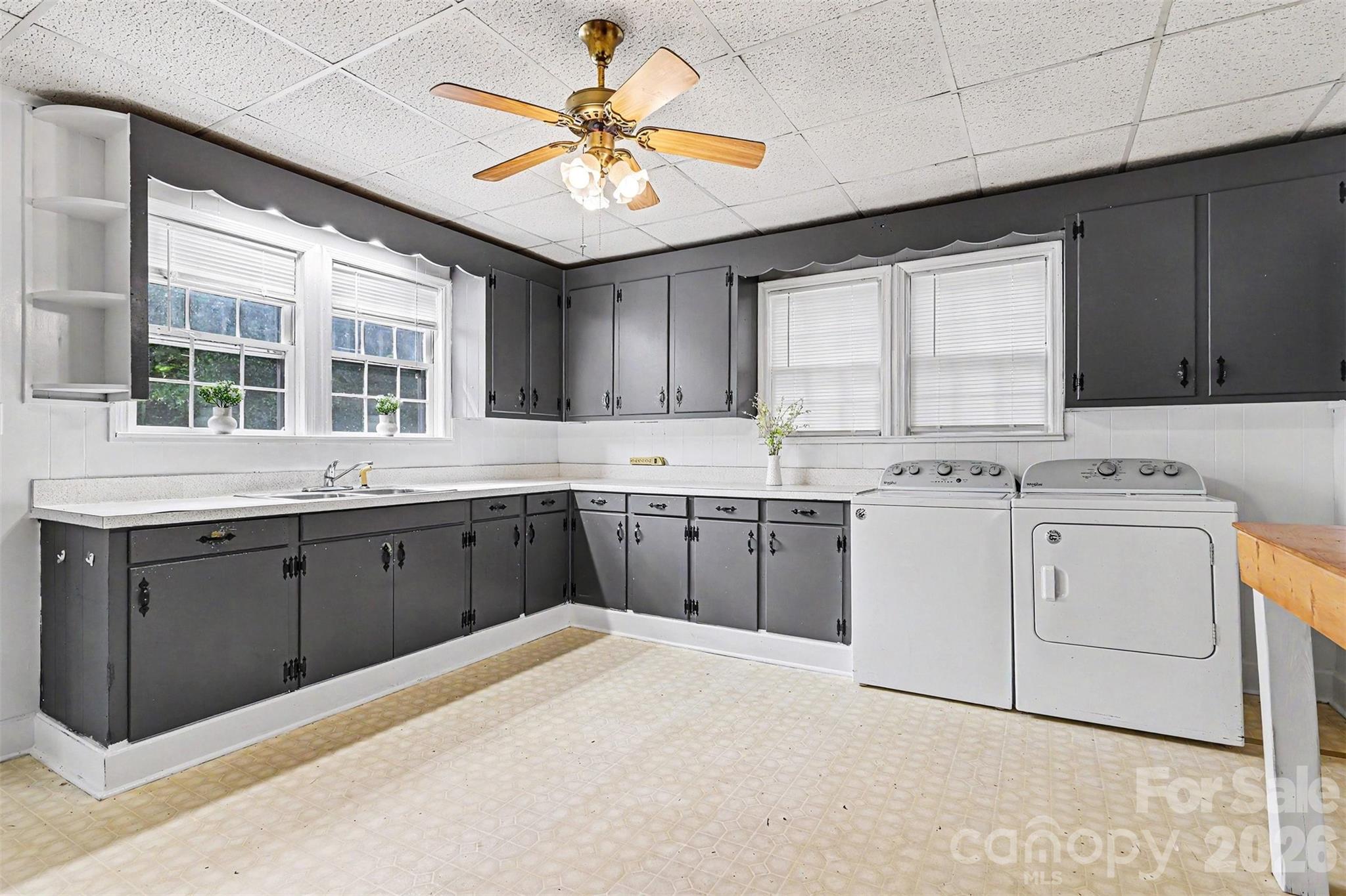 58 Poplar Street Property Photo 32