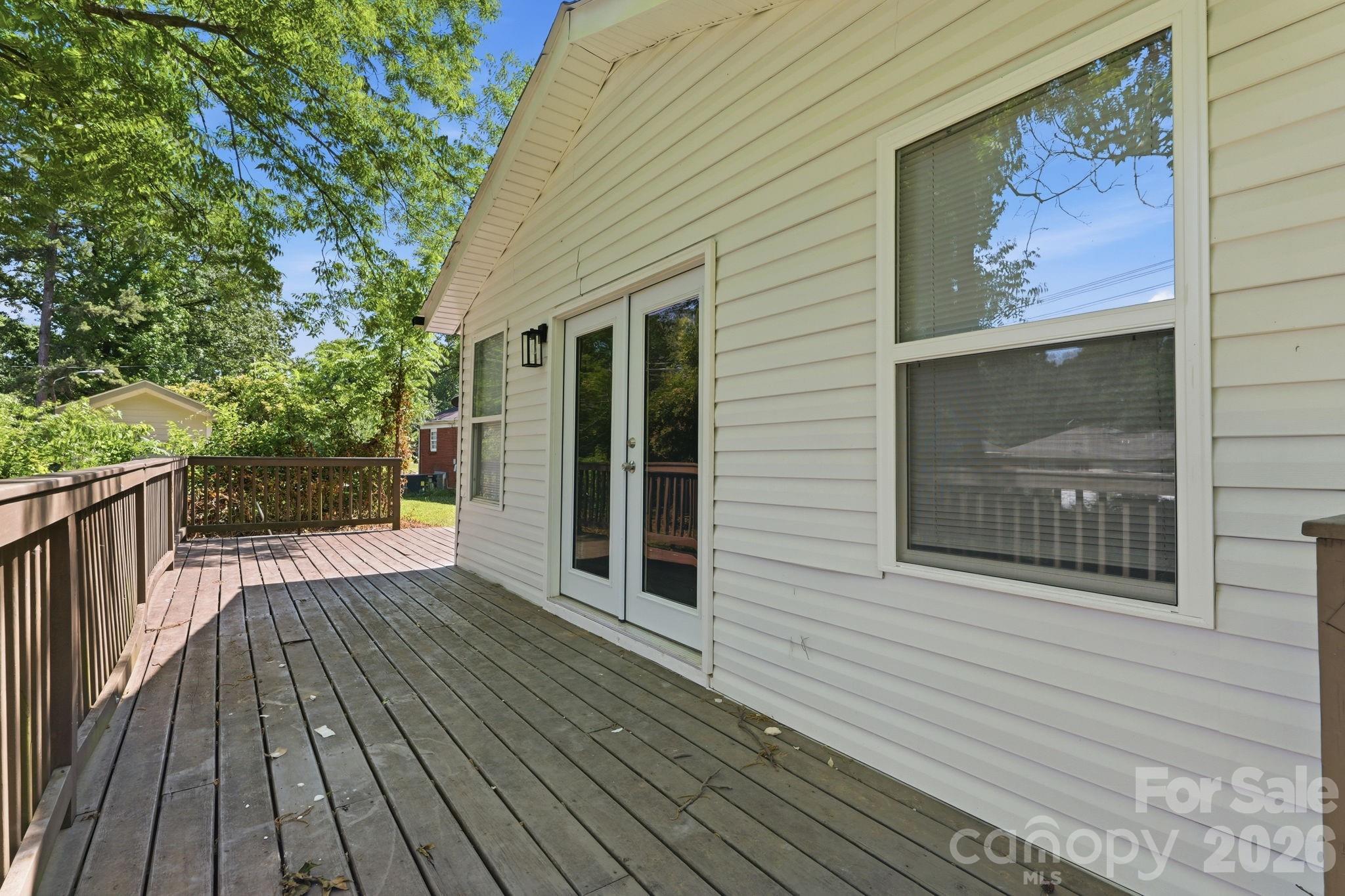 810 Echo Glen Road Property Photo 20
