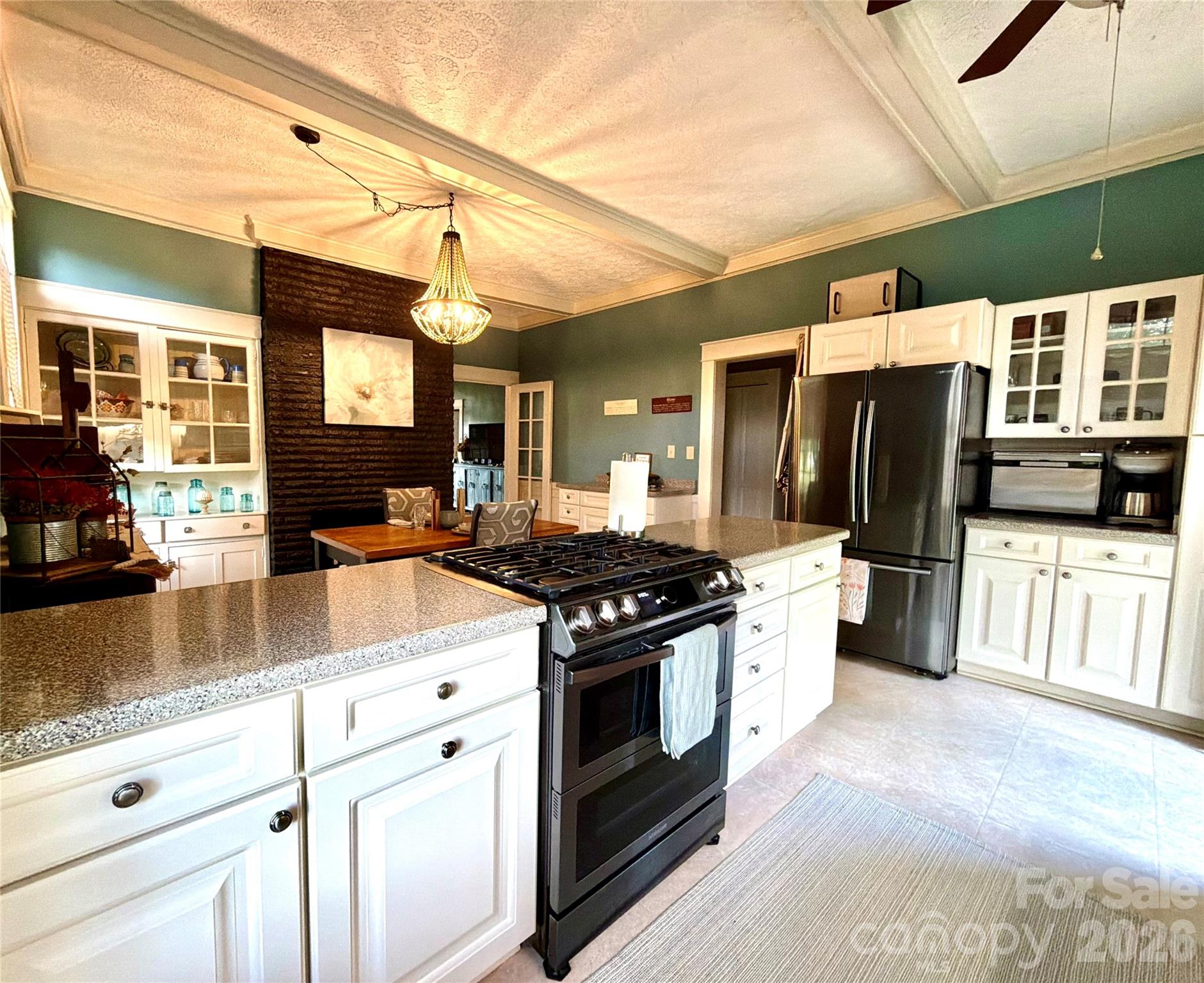 1417 Melrose Drive Property Photo 16