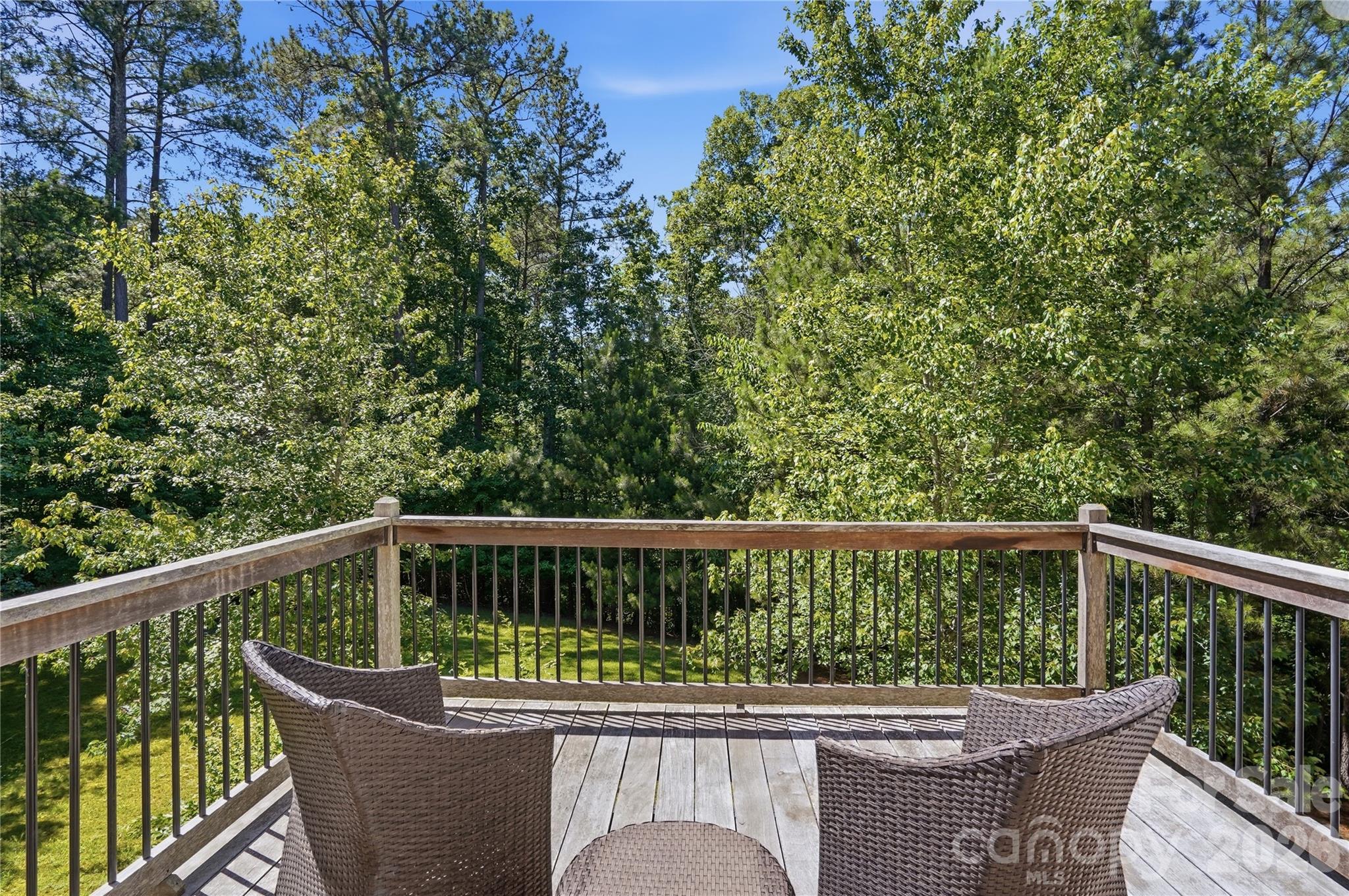 2084 Calloway Pines Drive Property Photo 29