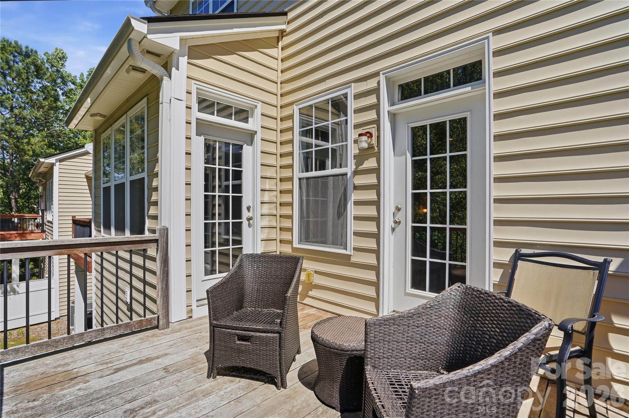 2084 Calloway Pines Drive Property Photo 30