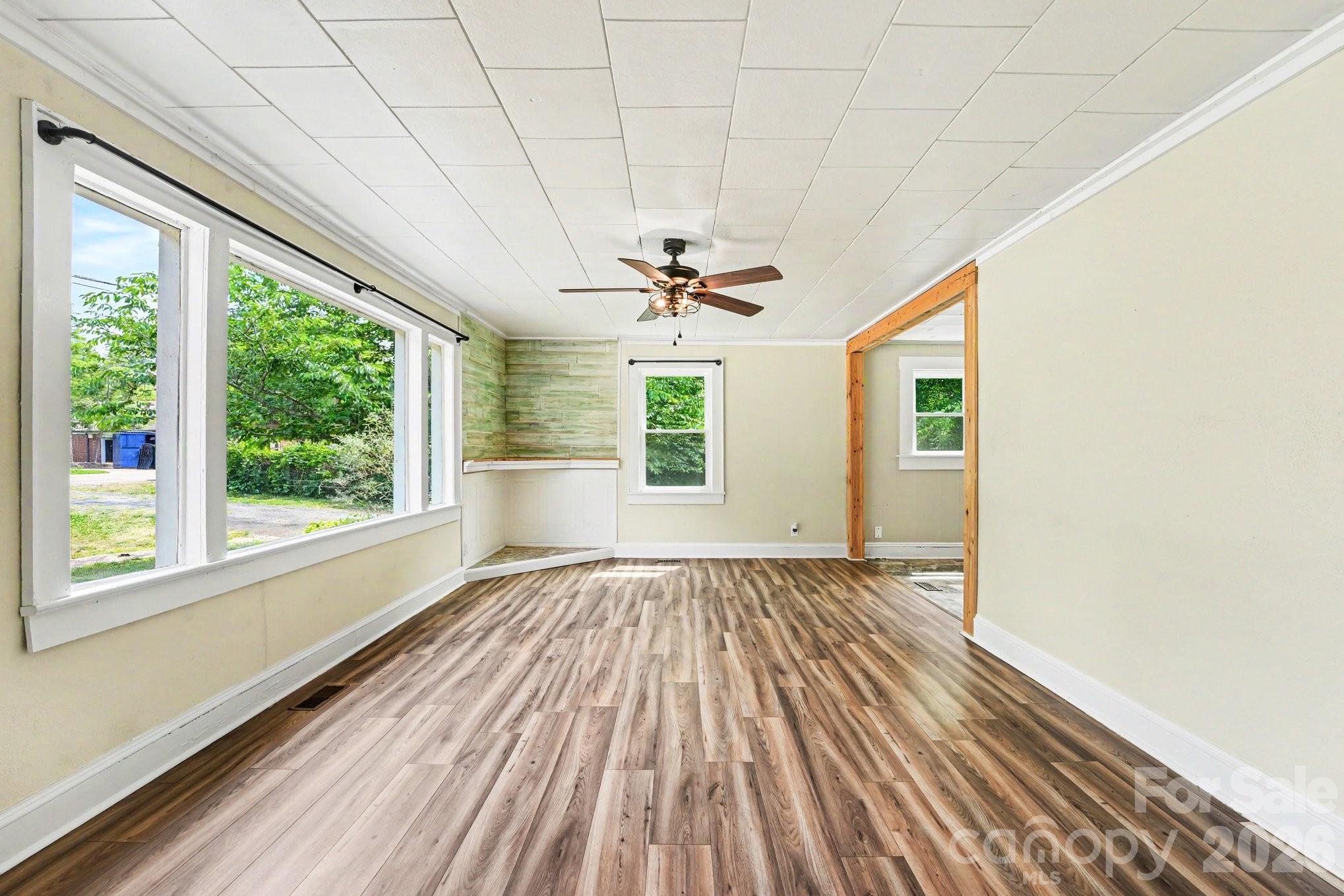 3230 12th Avenue Property Photo 7