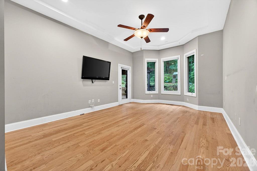 94 Oak Hollow Drive Property Photo 21