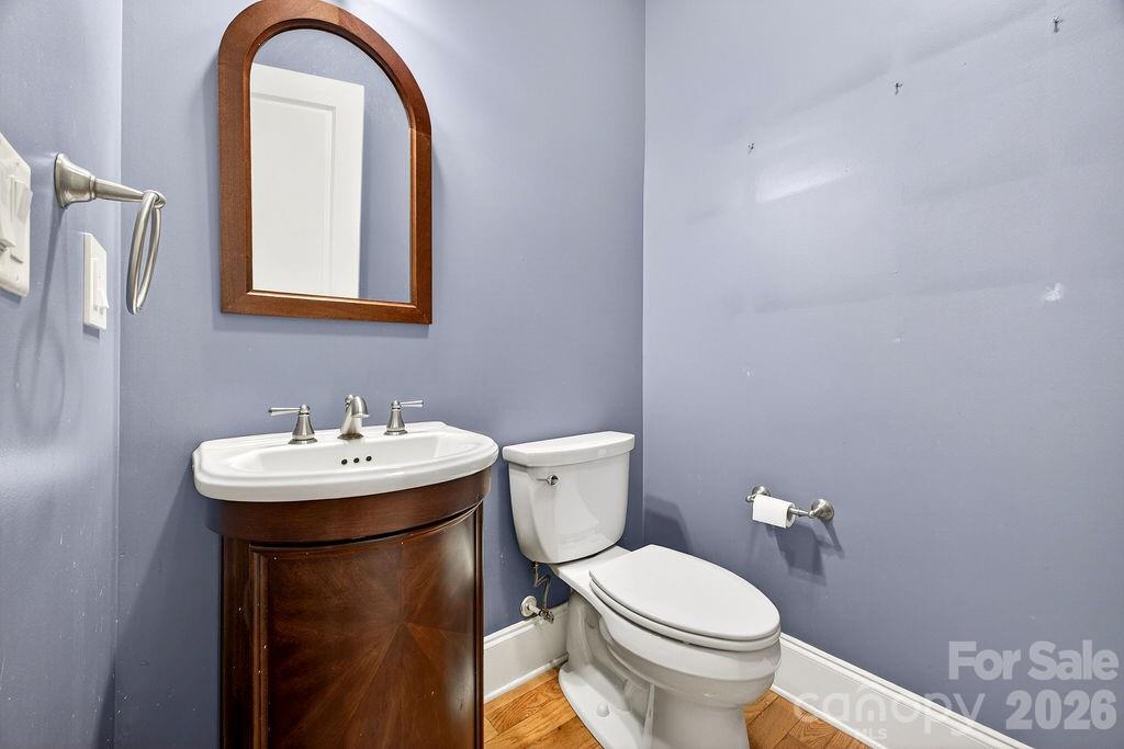 94 Oak Hollow Drive Property Photo 27