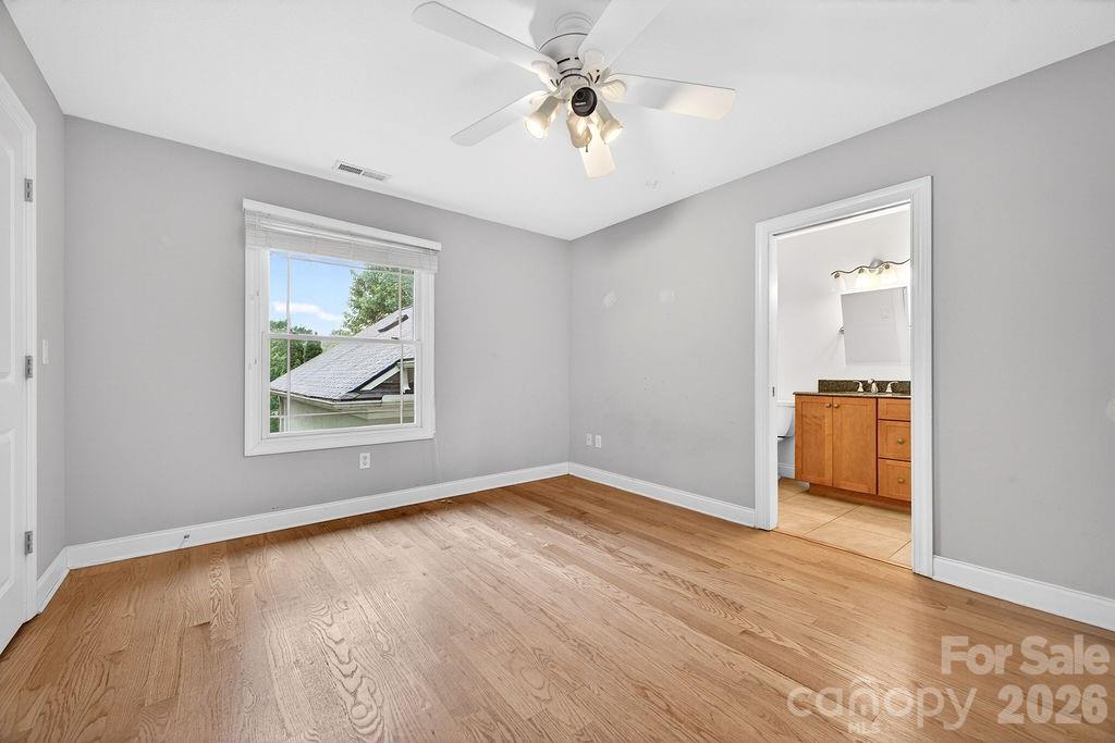 94 Oak Hollow Drive Property Photo 37