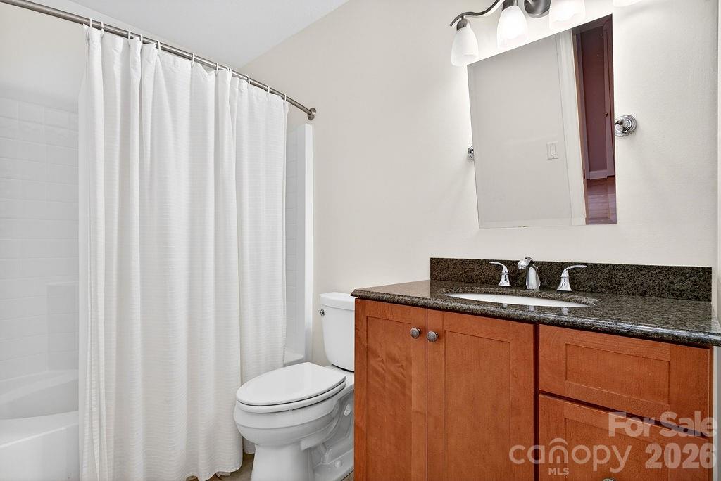 94 Oak Hollow Drive Property Photo 38
