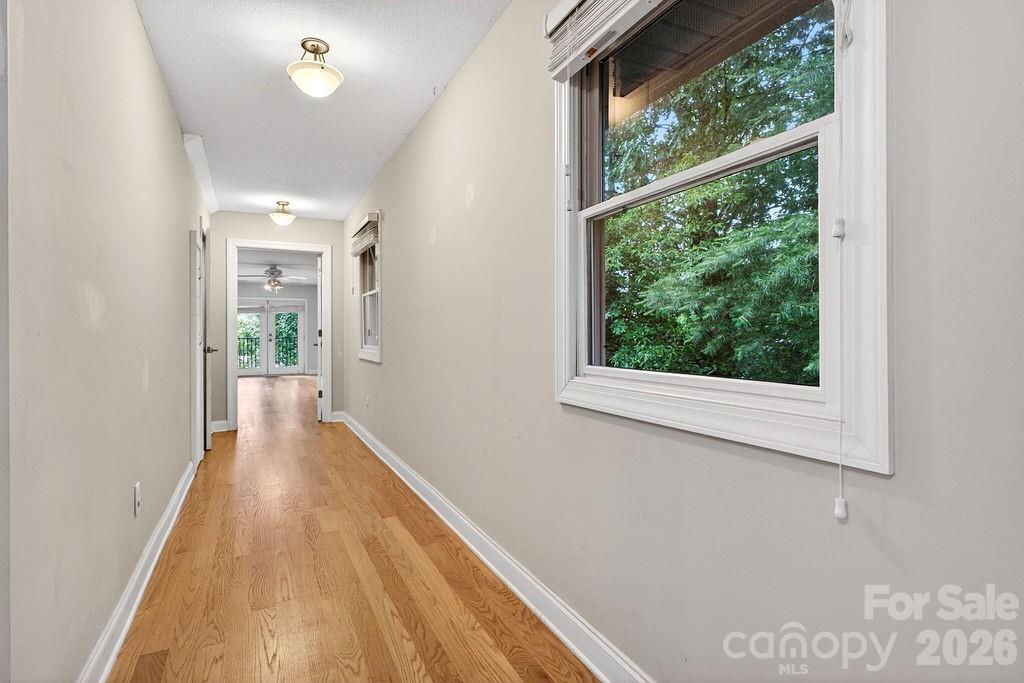 94 Oak Hollow Drive Property Photo 39