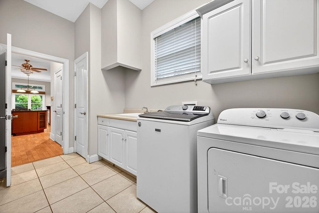 94 Oak Hollow Drive Property Photo 42