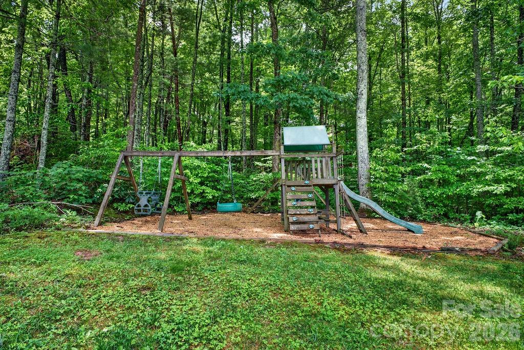 94 Oak Hollow Drive Property Photo 48