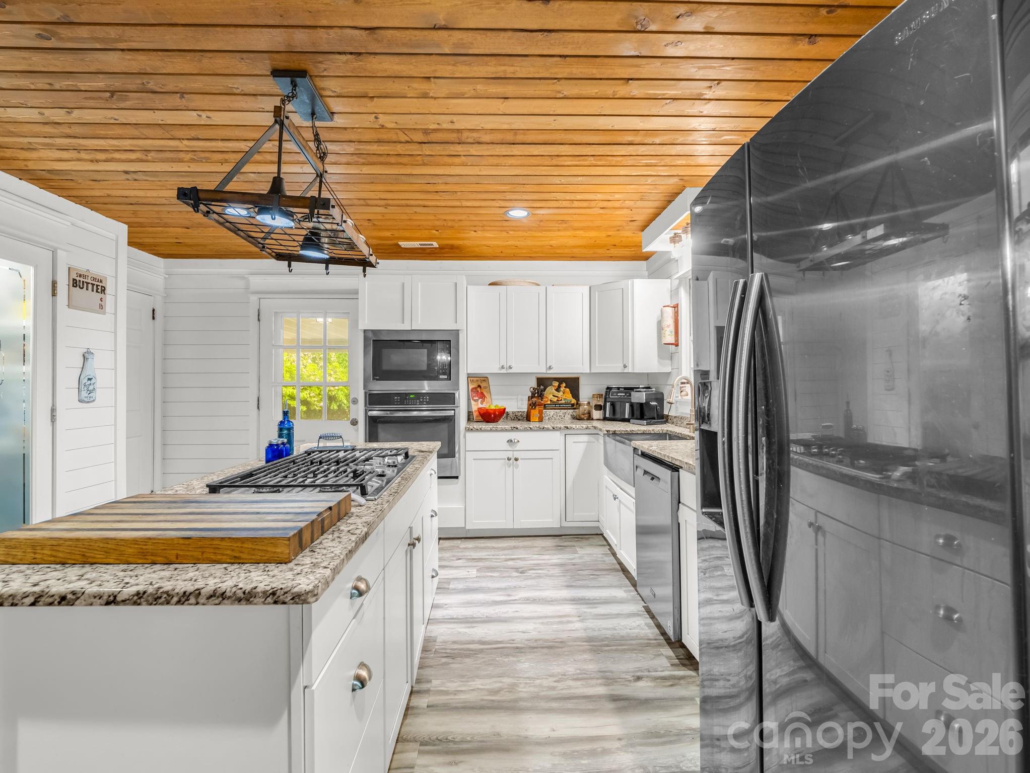 679 Solomon Jones Road Property Photo 4