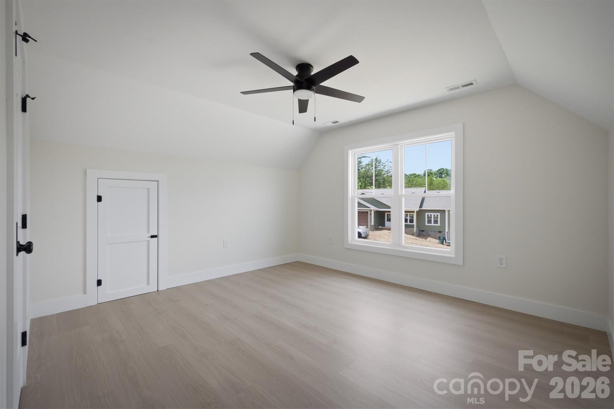 778 Harris Avenue Property Photo 25