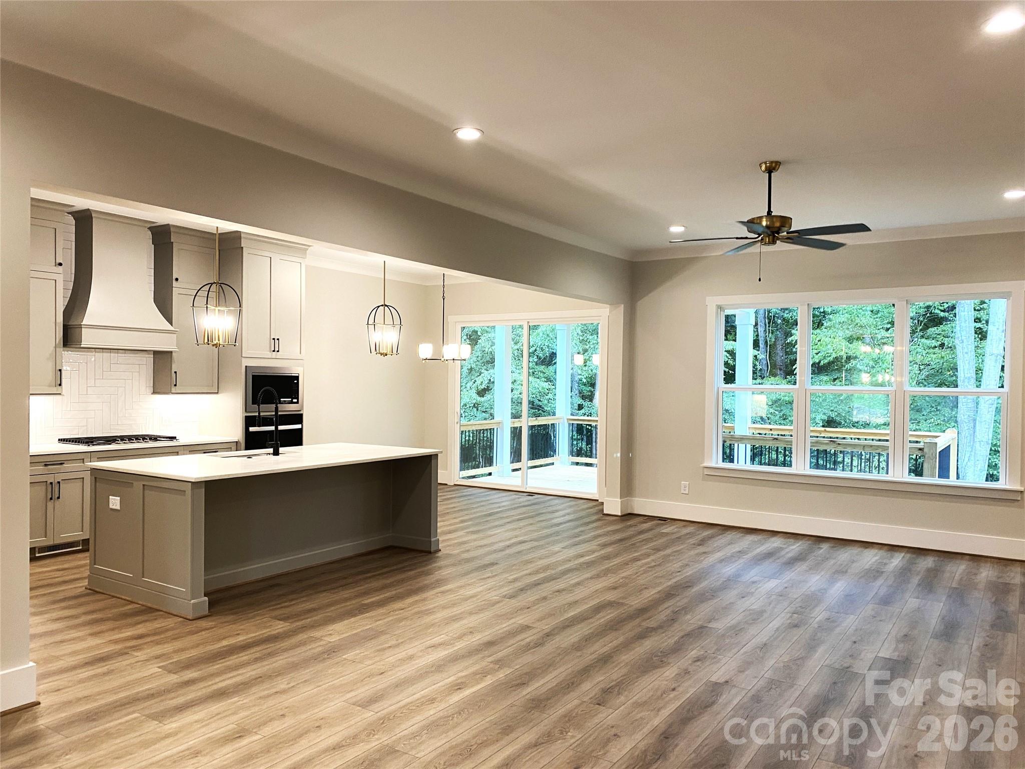 179 Chaska Loop 62 Property Photo 6