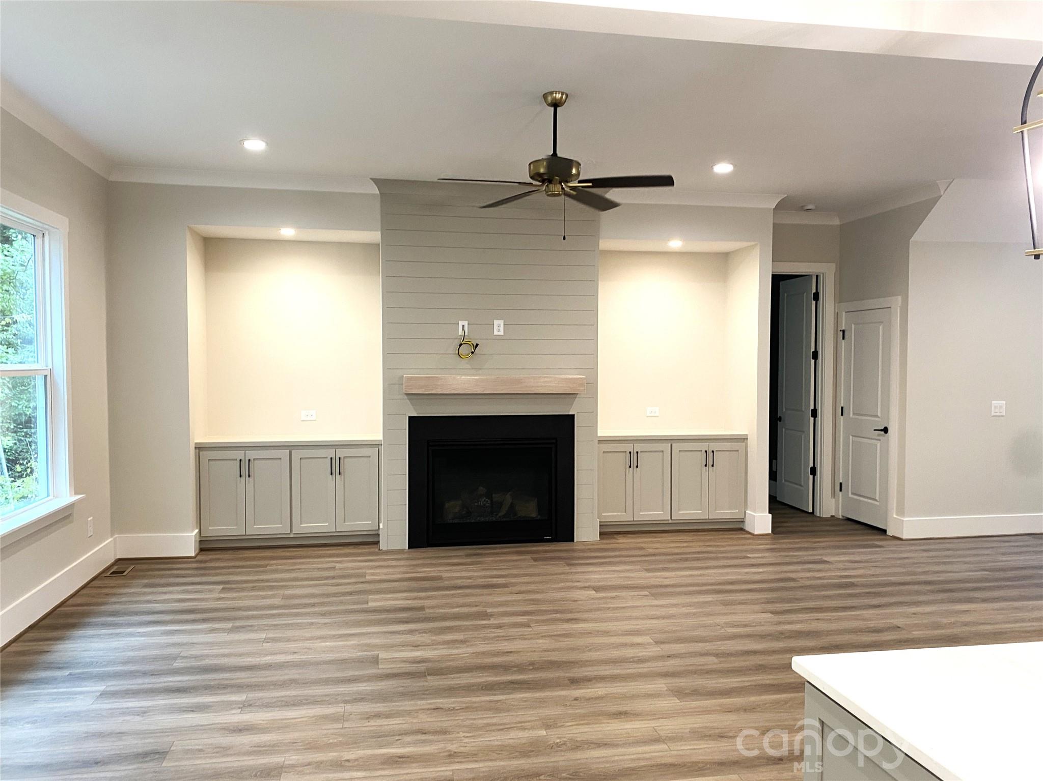 179 Chaska Loop 62 Property Photo 12