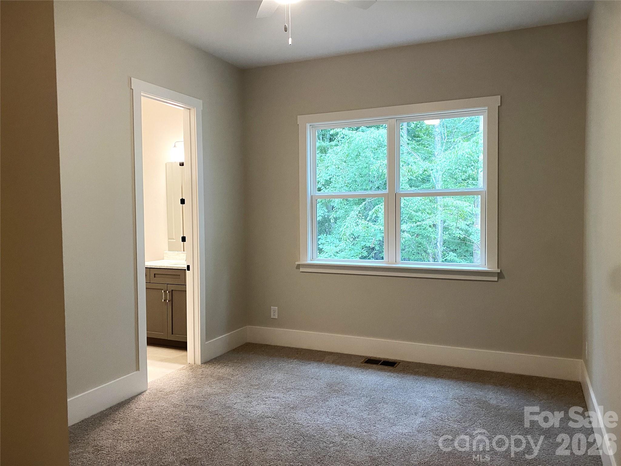 179 Chaska Loop 62 Property Photo 27