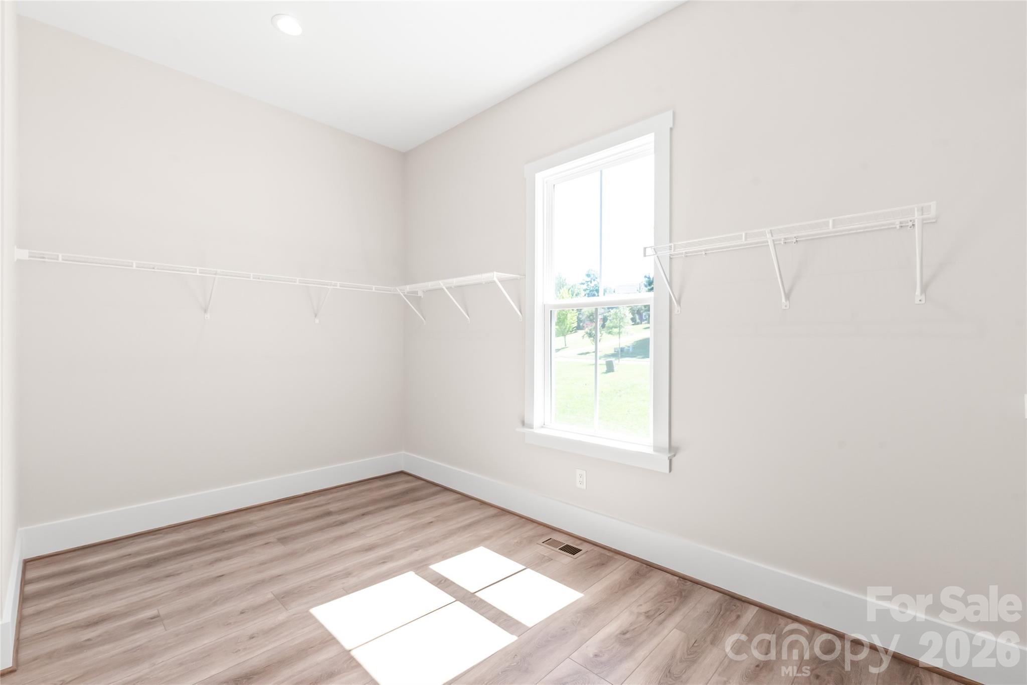 179 Chaska Loop 62 Property Photo 32