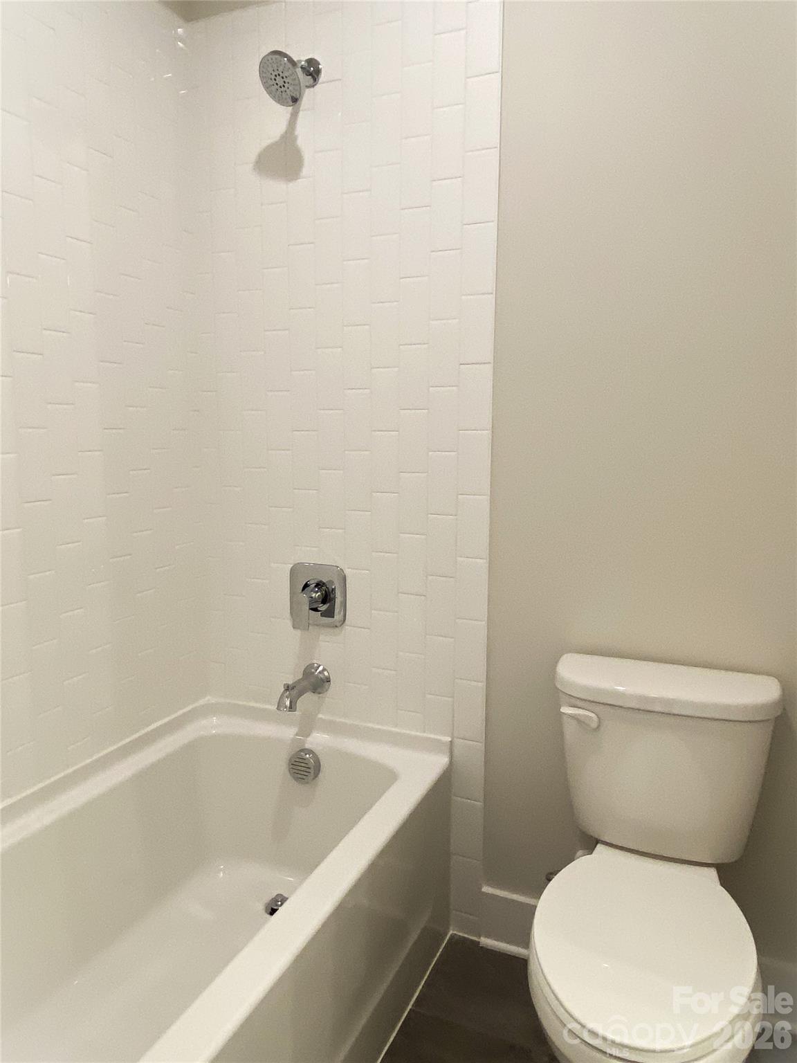 179 Chaska Loop 62 Property Photo 35