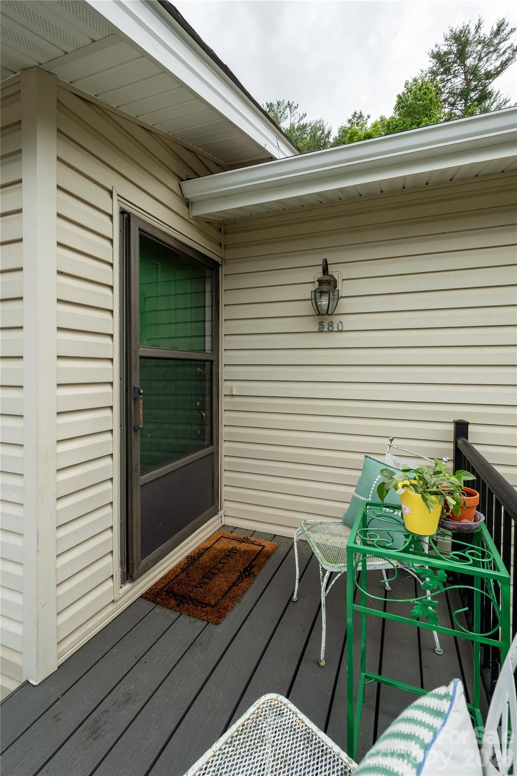580 Britton Creek Drive Property Photo 4