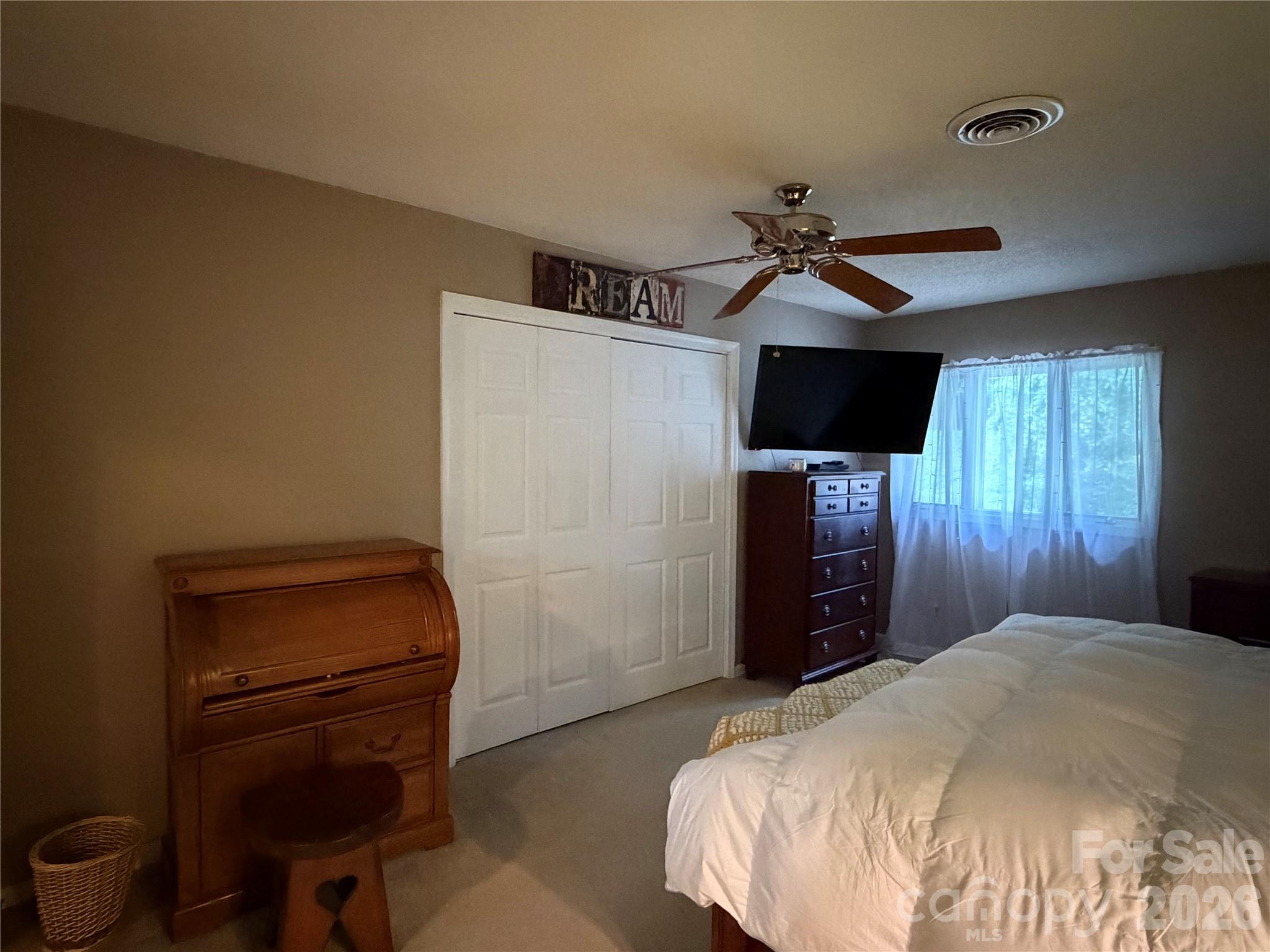 580 Britton Creek Drive Property Photo 21