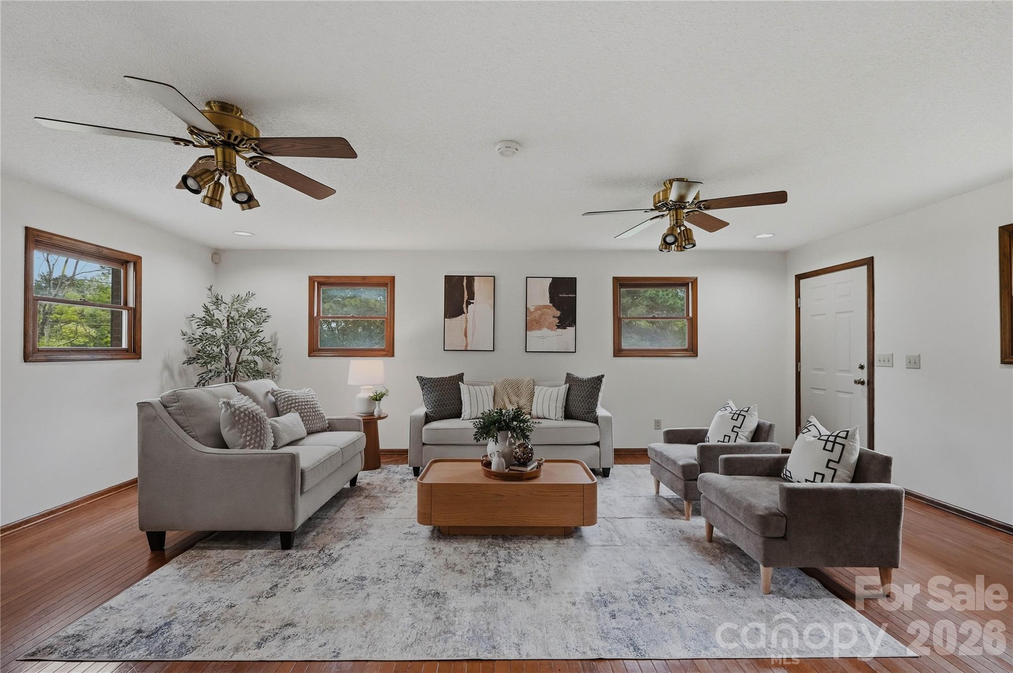 5303 Rogers Road Property Photo 3