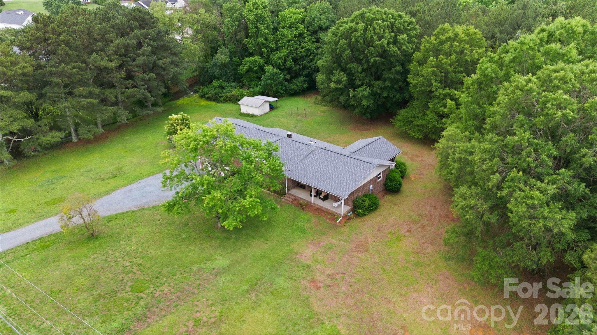 5303 Rogers Road Property Photo 6