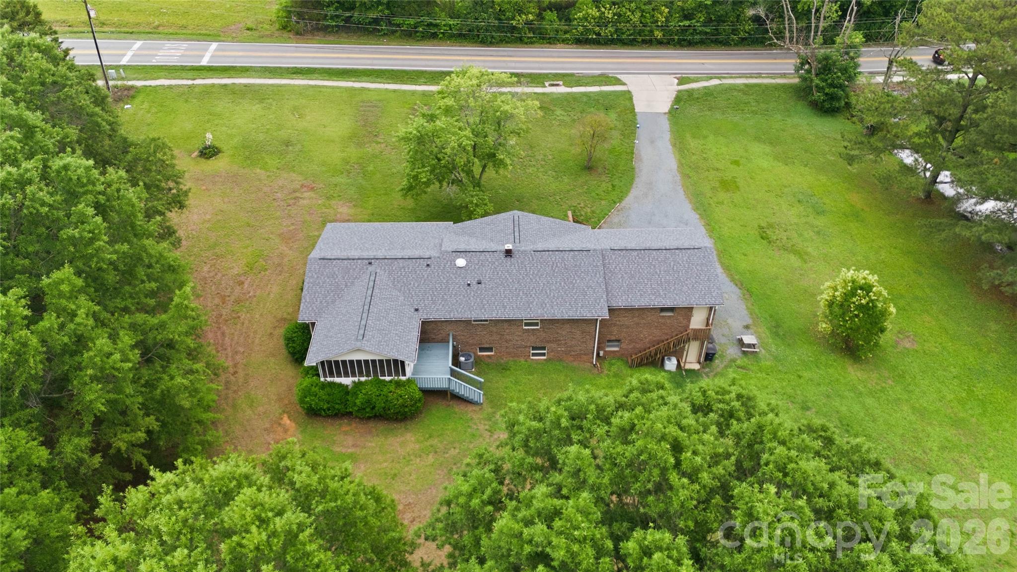 5303 Rogers Road Property Photo 17