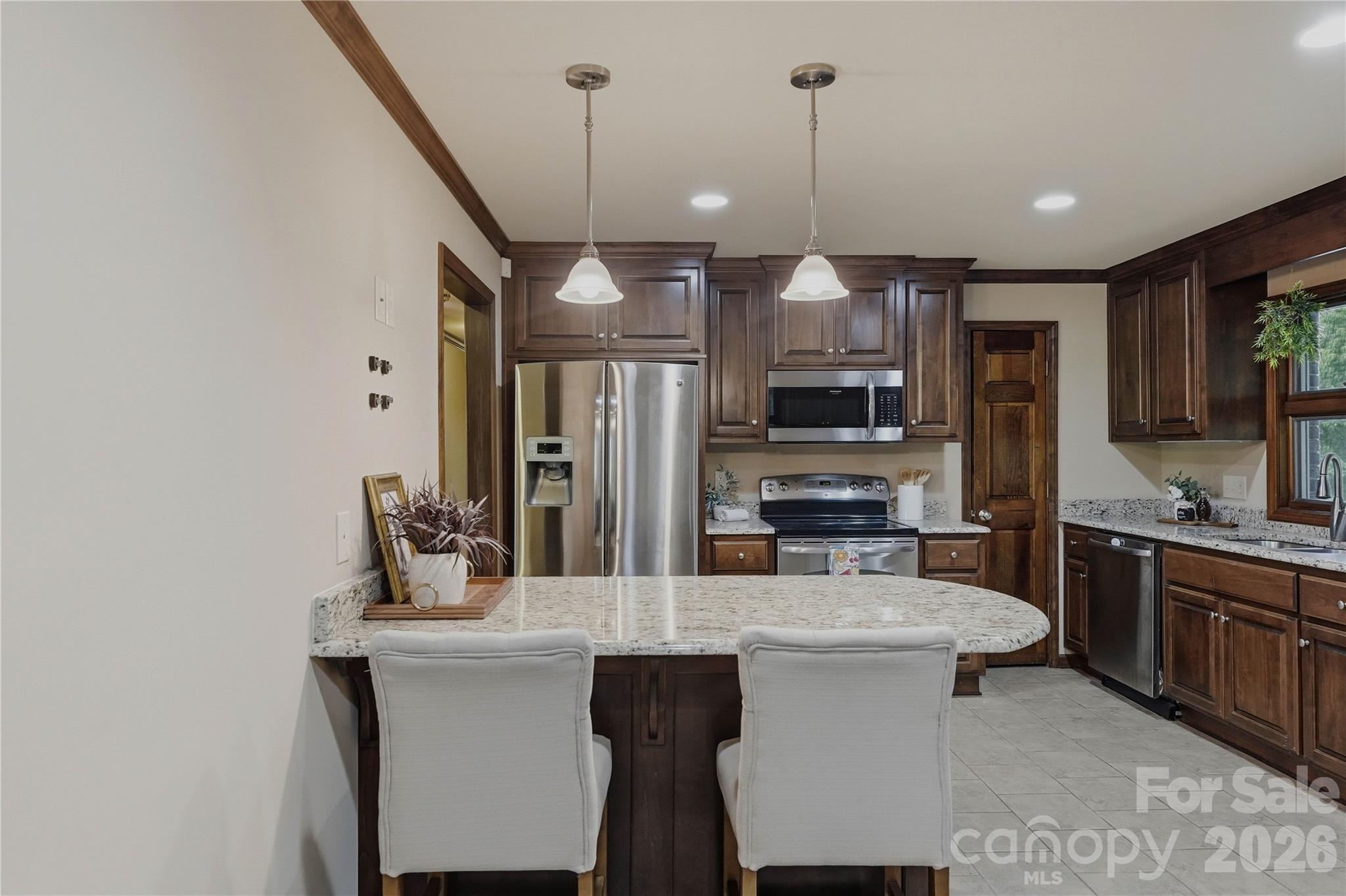 5303 Rogers Road Property Photo 23