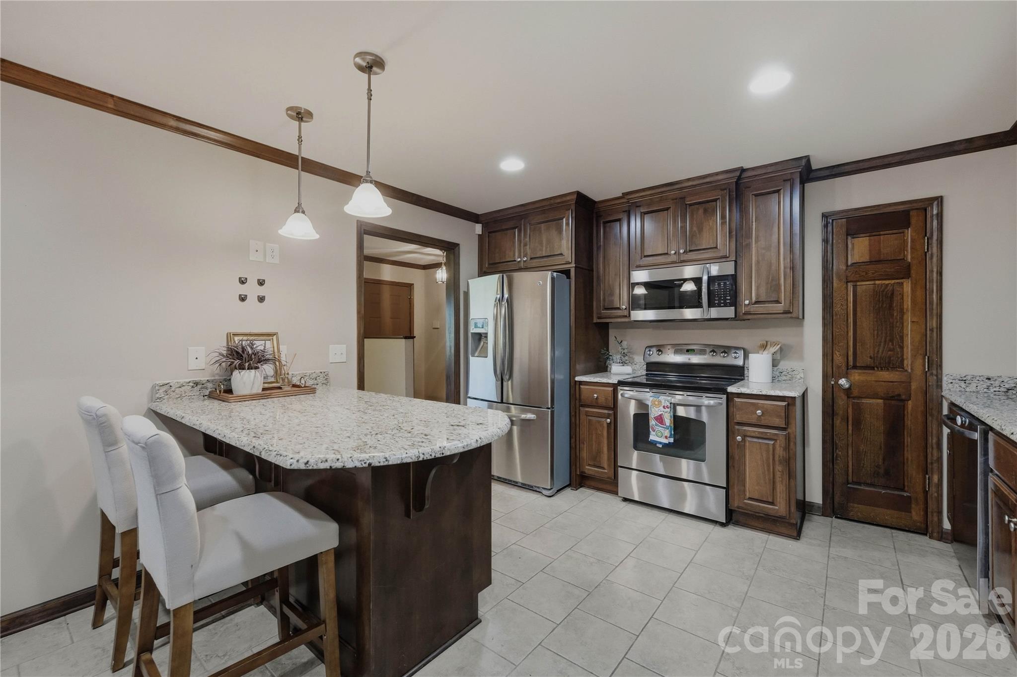 5303 Rogers Road Property Photo 25