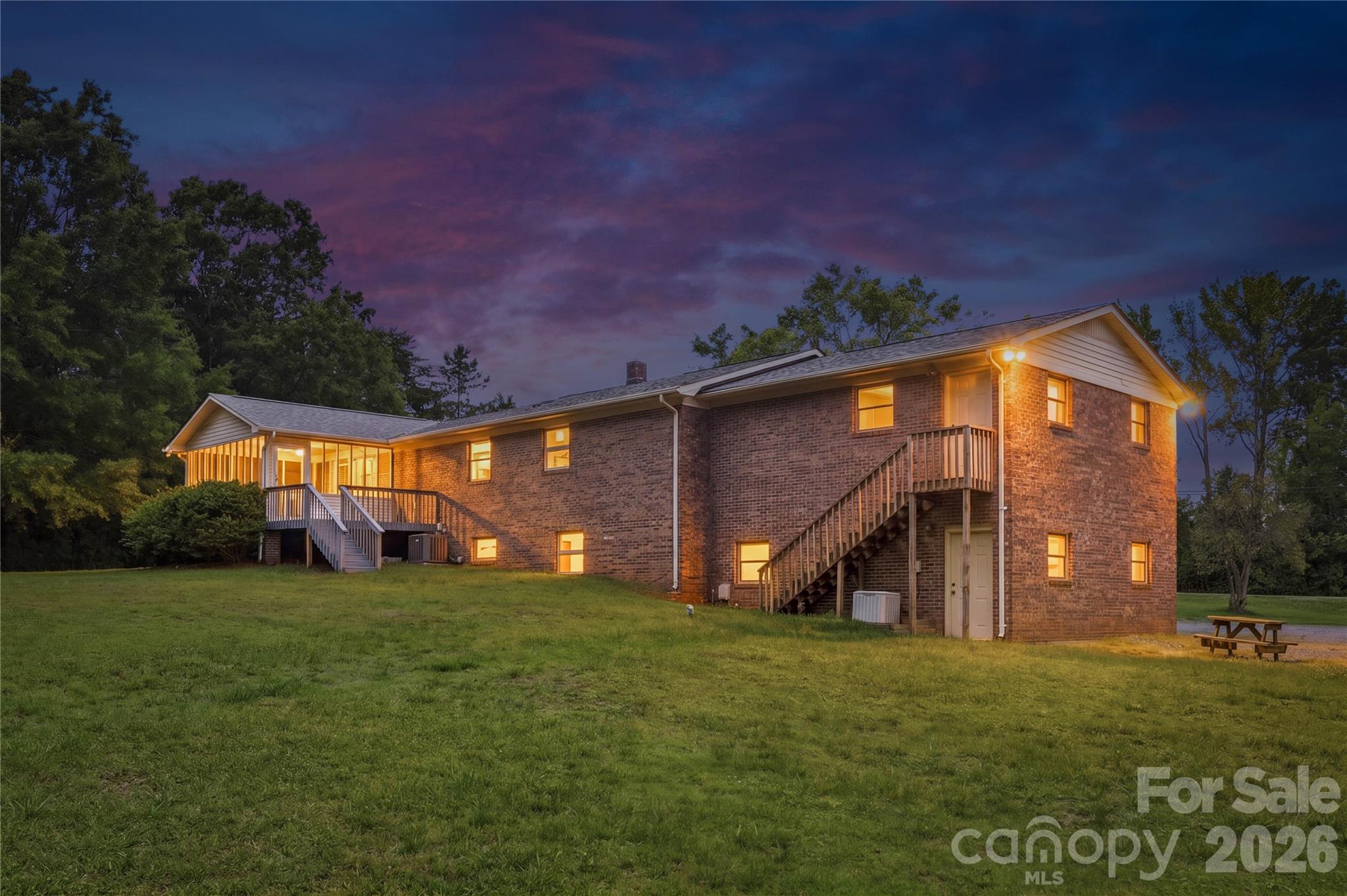 5303 Rogers Road Property Photo 38