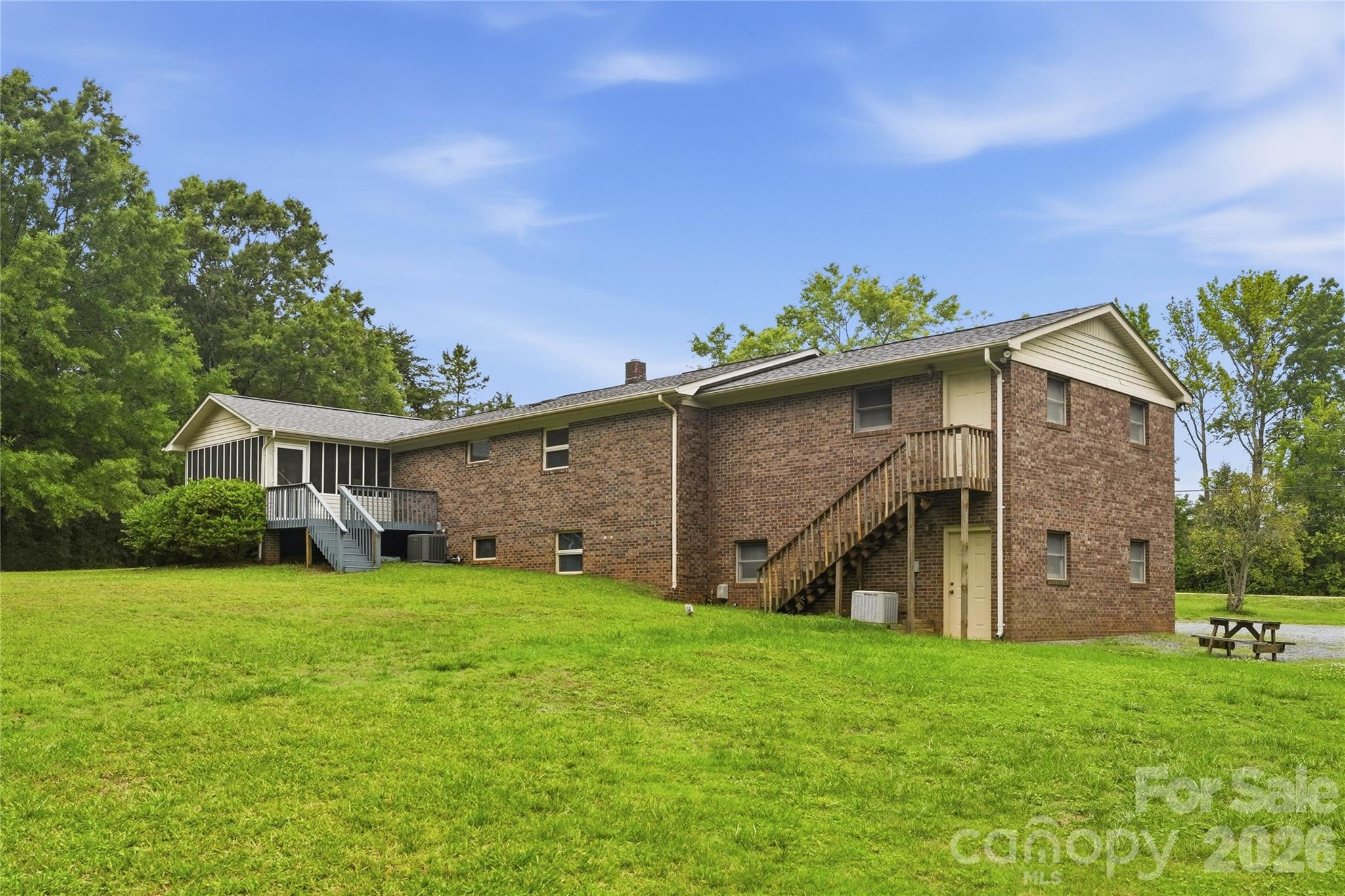 5303 Rogers Road Property Photo 39