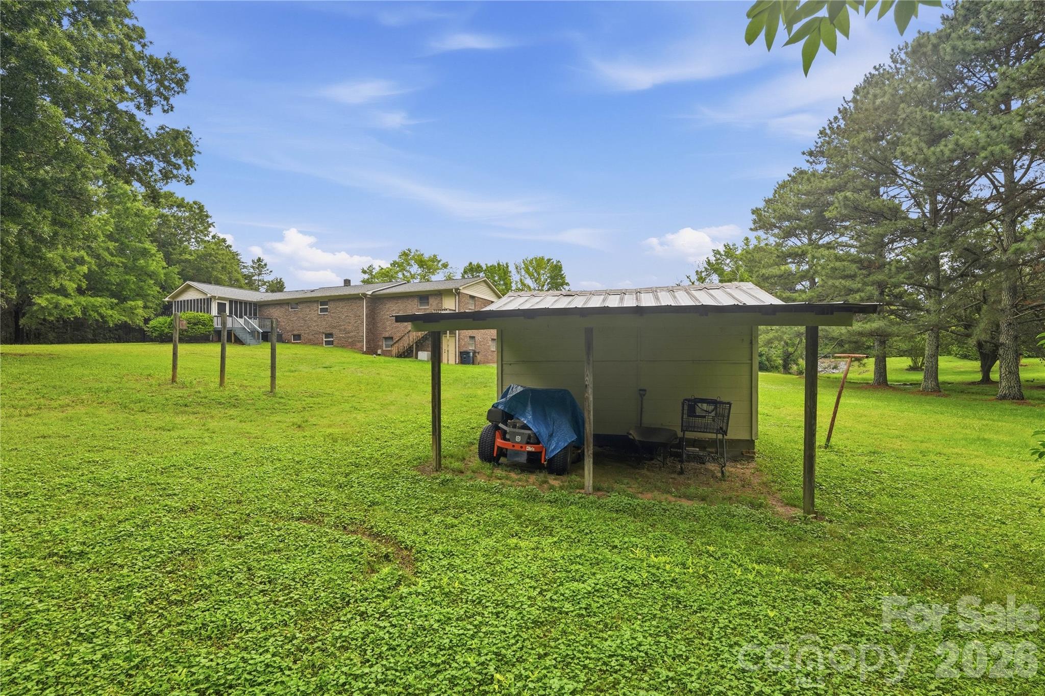 5303 Rogers Road Property Photo 42