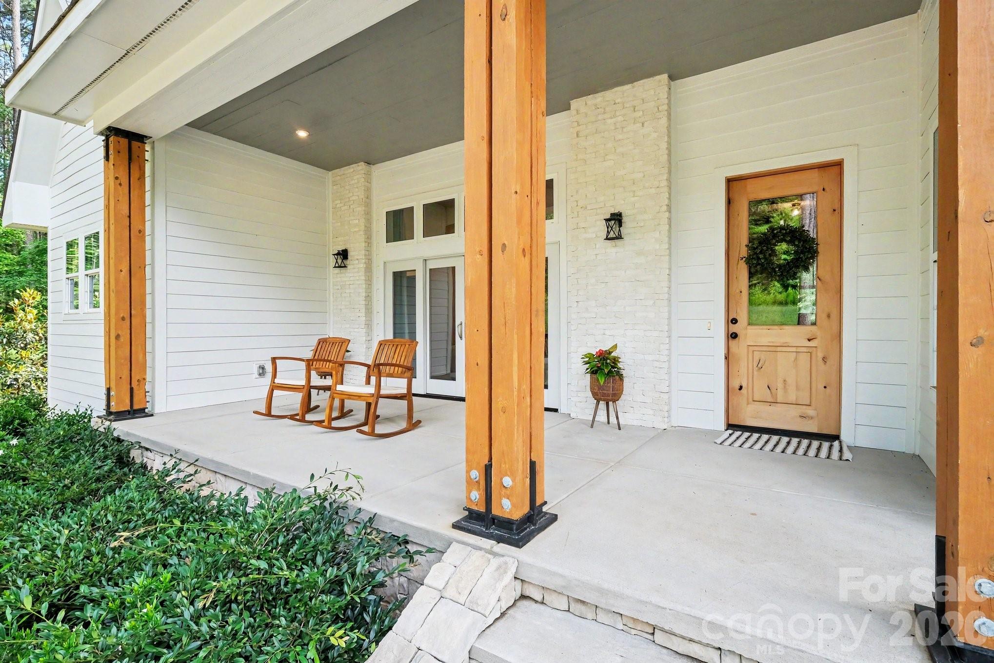 3401 Sherman Drive Property Photo 2