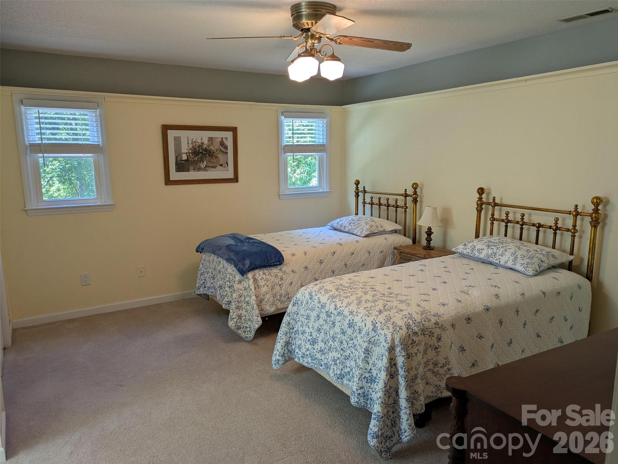 675 Fox Run Lane Property Photo 17