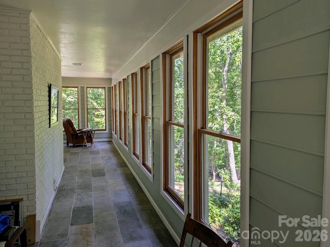 675 Fox Run Lane Property Photo 24