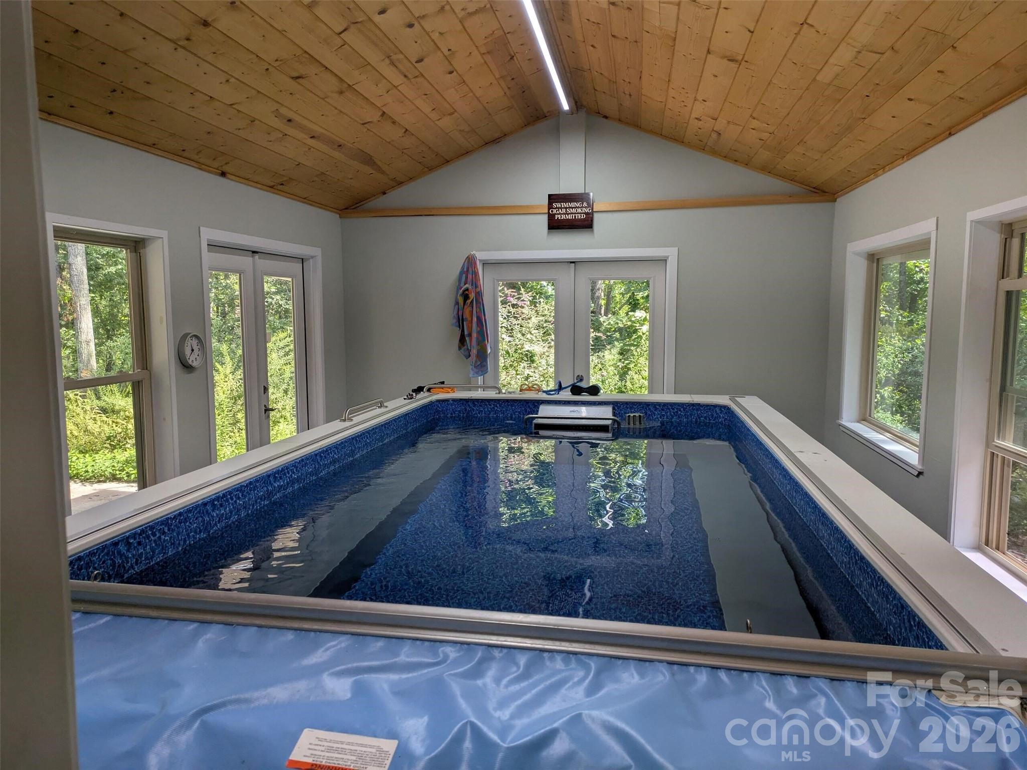 675 Fox Run Lane Property Photo 30