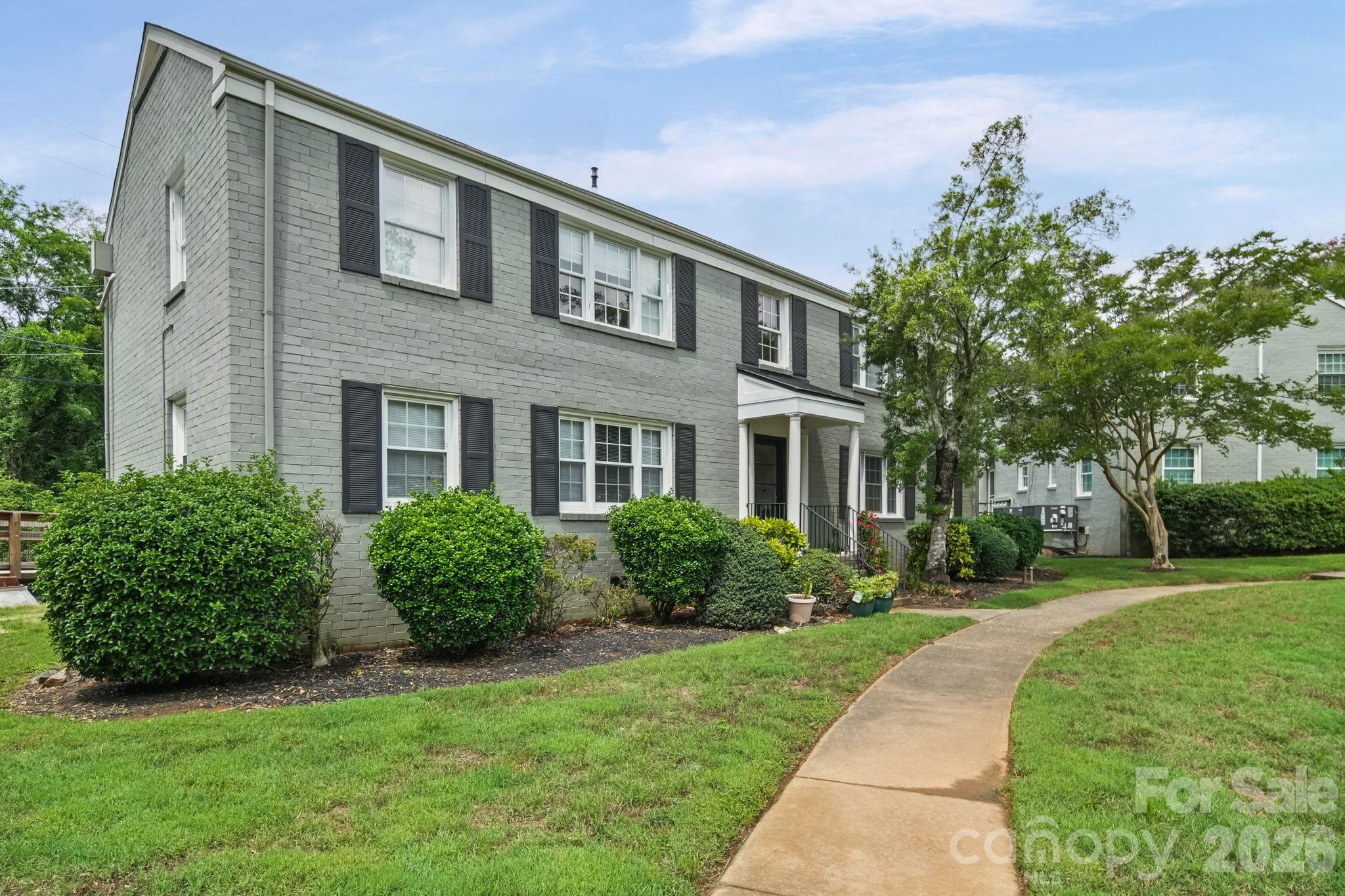 241 Wakefield Drive C Property Photo 14