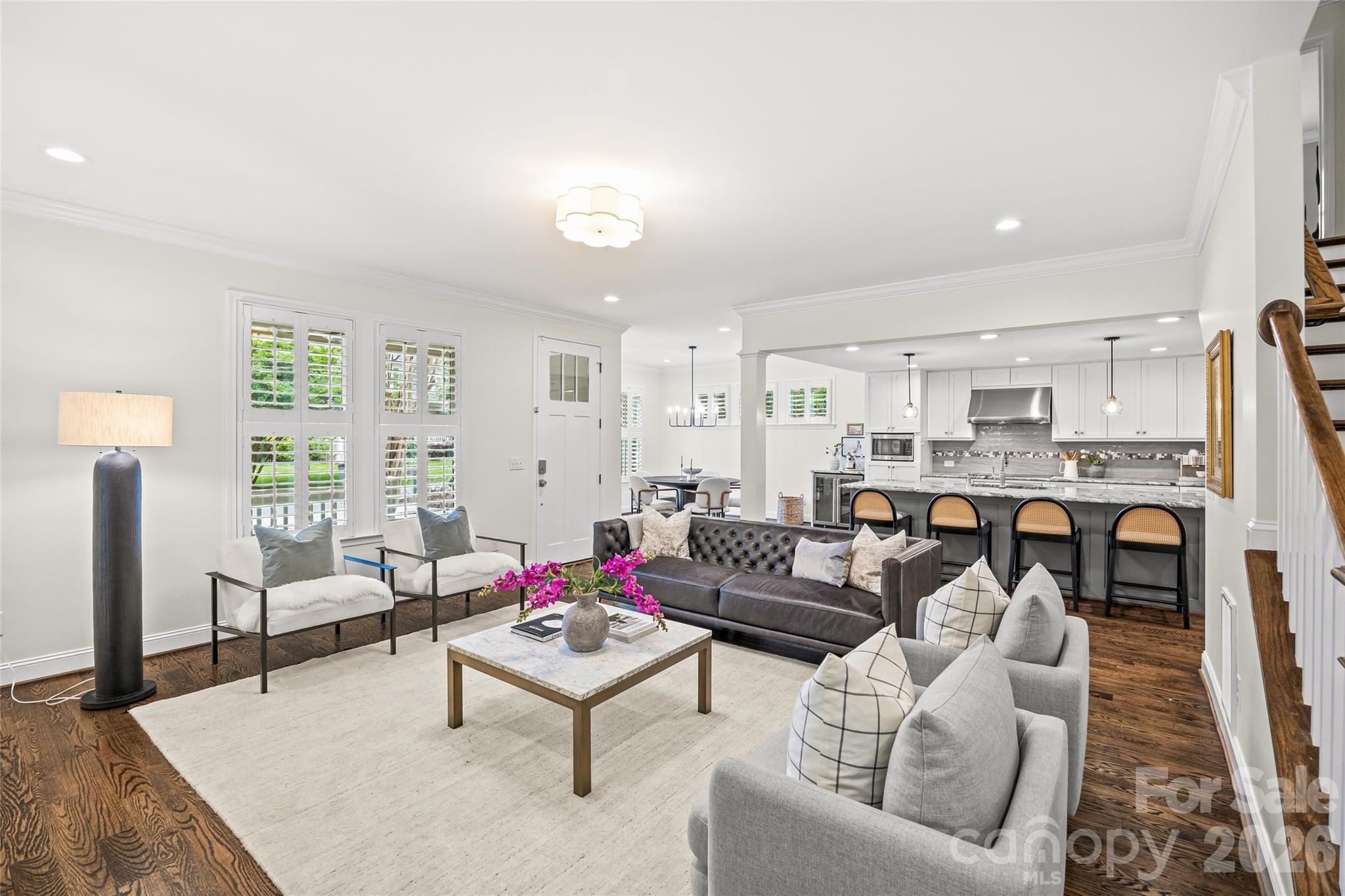 2022 Springdale Avenue Property Photo 10