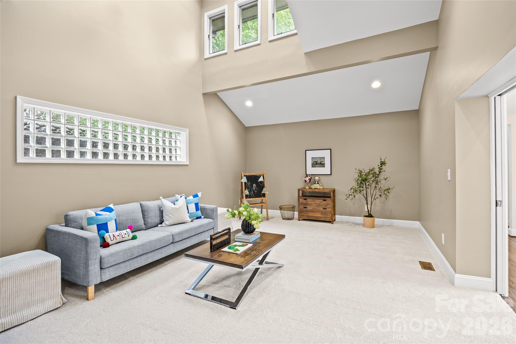 2022 Springdale Avenue Property Photo 25