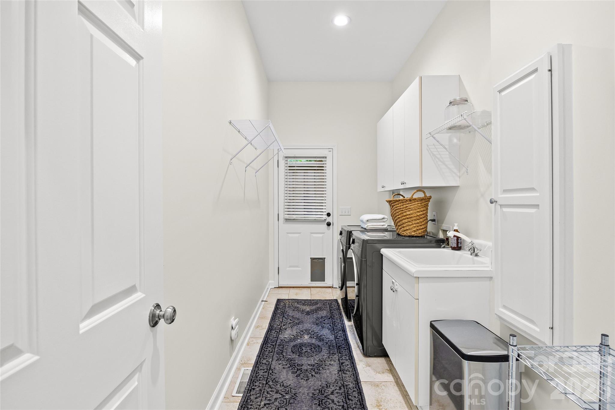 2022 Springdale Avenue Property Photo 26