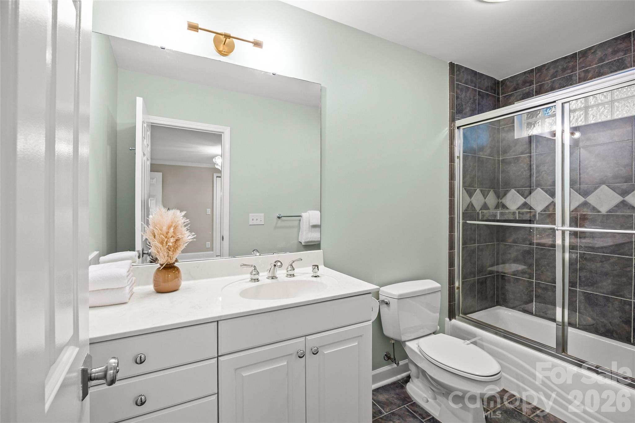 2022 Springdale Avenue Property Photo 28