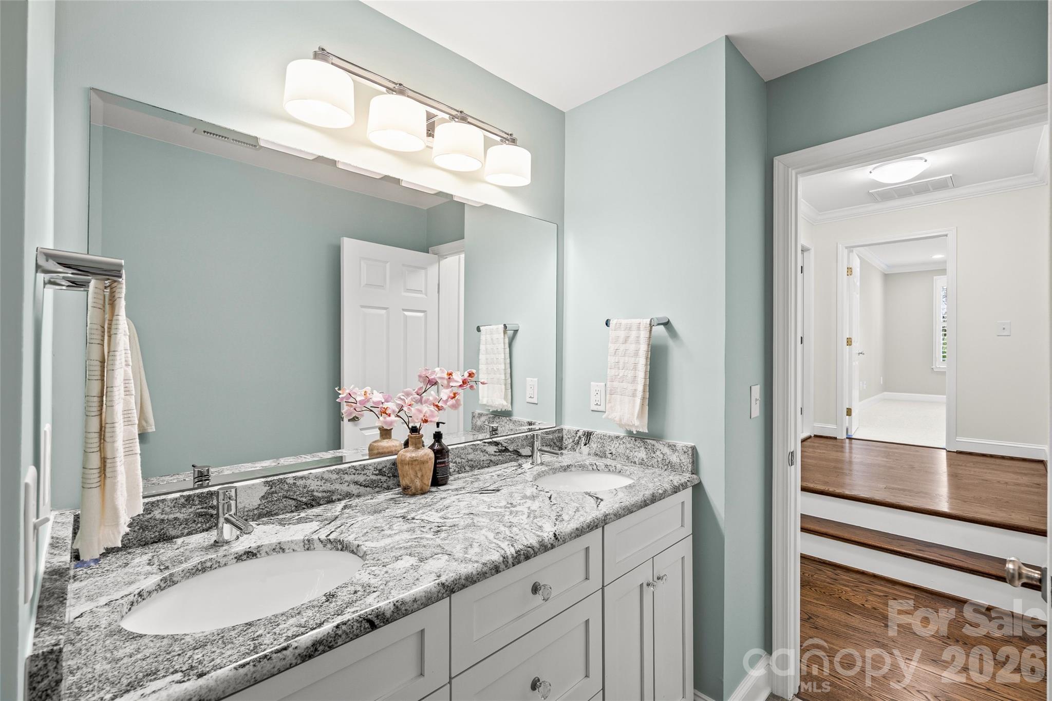 2022 Springdale Avenue Property Photo 29