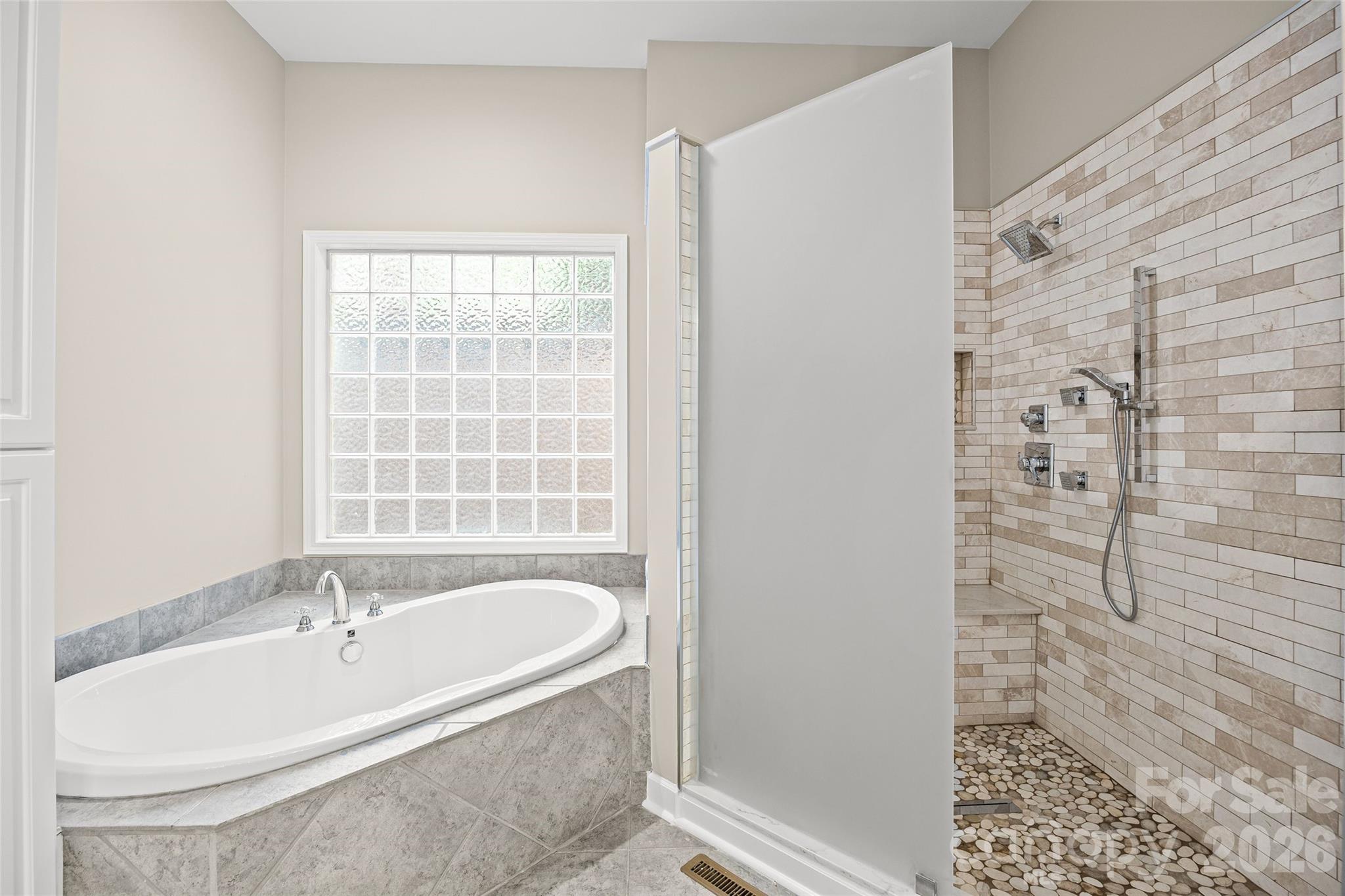 2022 Springdale Avenue Property Photo 39