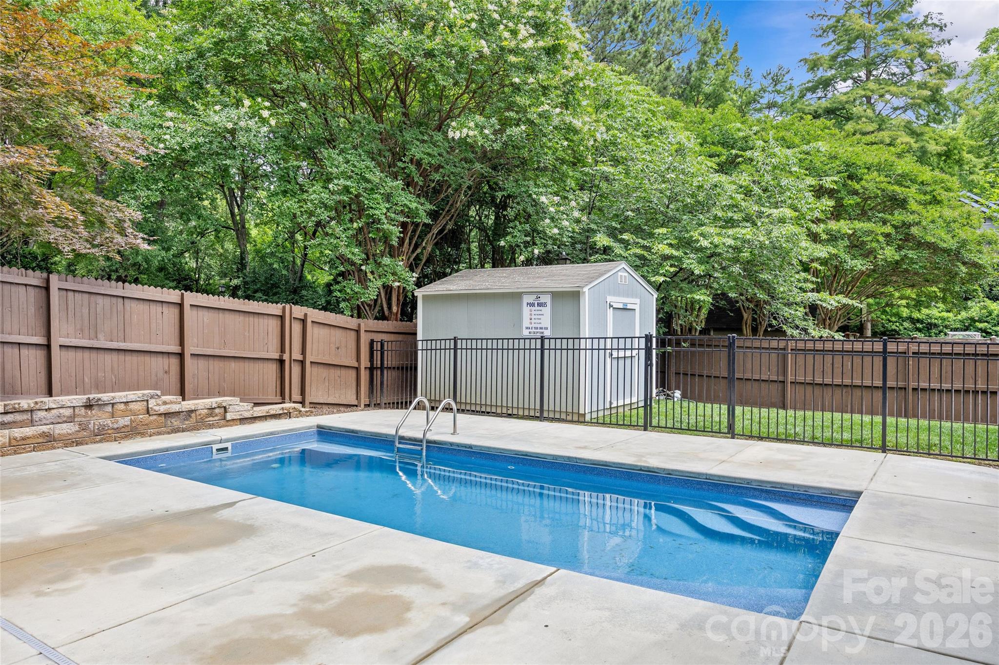 2022 Springdale Avenue Property Photo 44