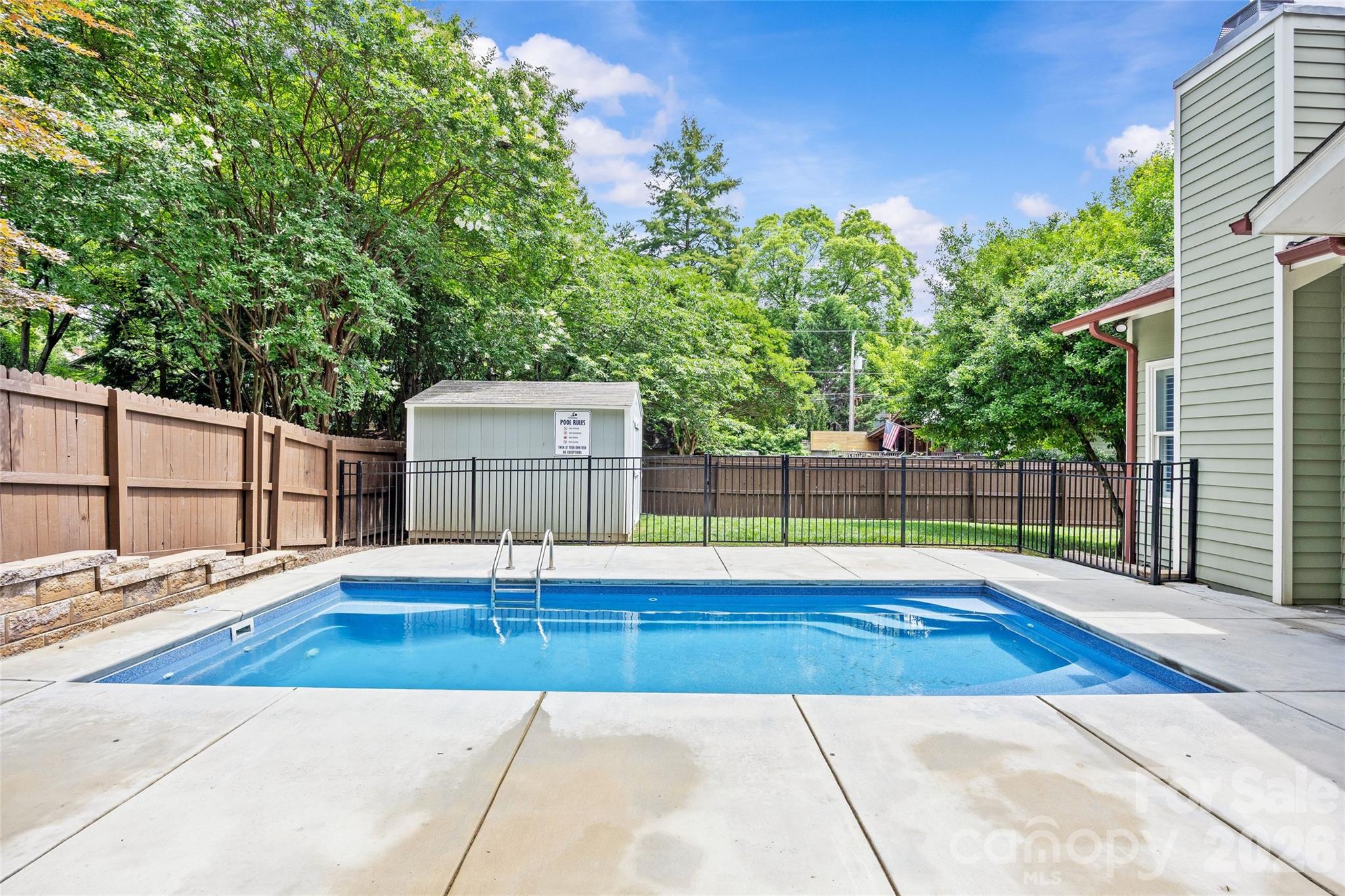 2022 Springdale Avenue Property Photo 45