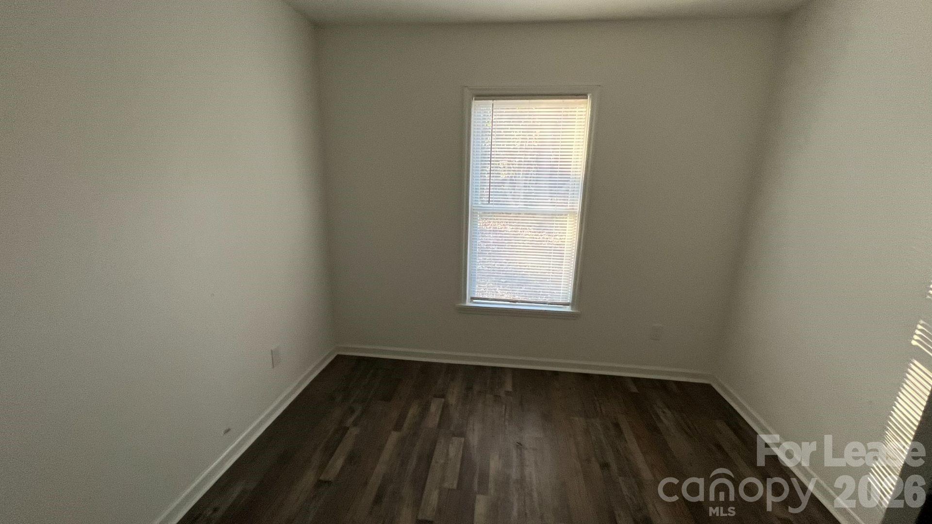 635 Smith Street Property Photo 8